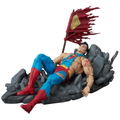 Mafex The Death of Superman: Superman (The Death of Superman) thumbnail 1