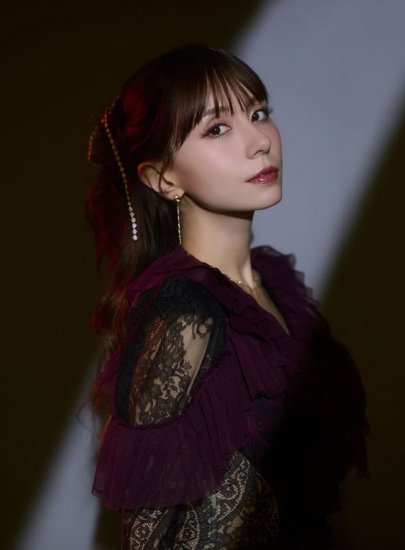 May J. Best - 20 Years Of Love - Premium Box [Limited Edition] image 1