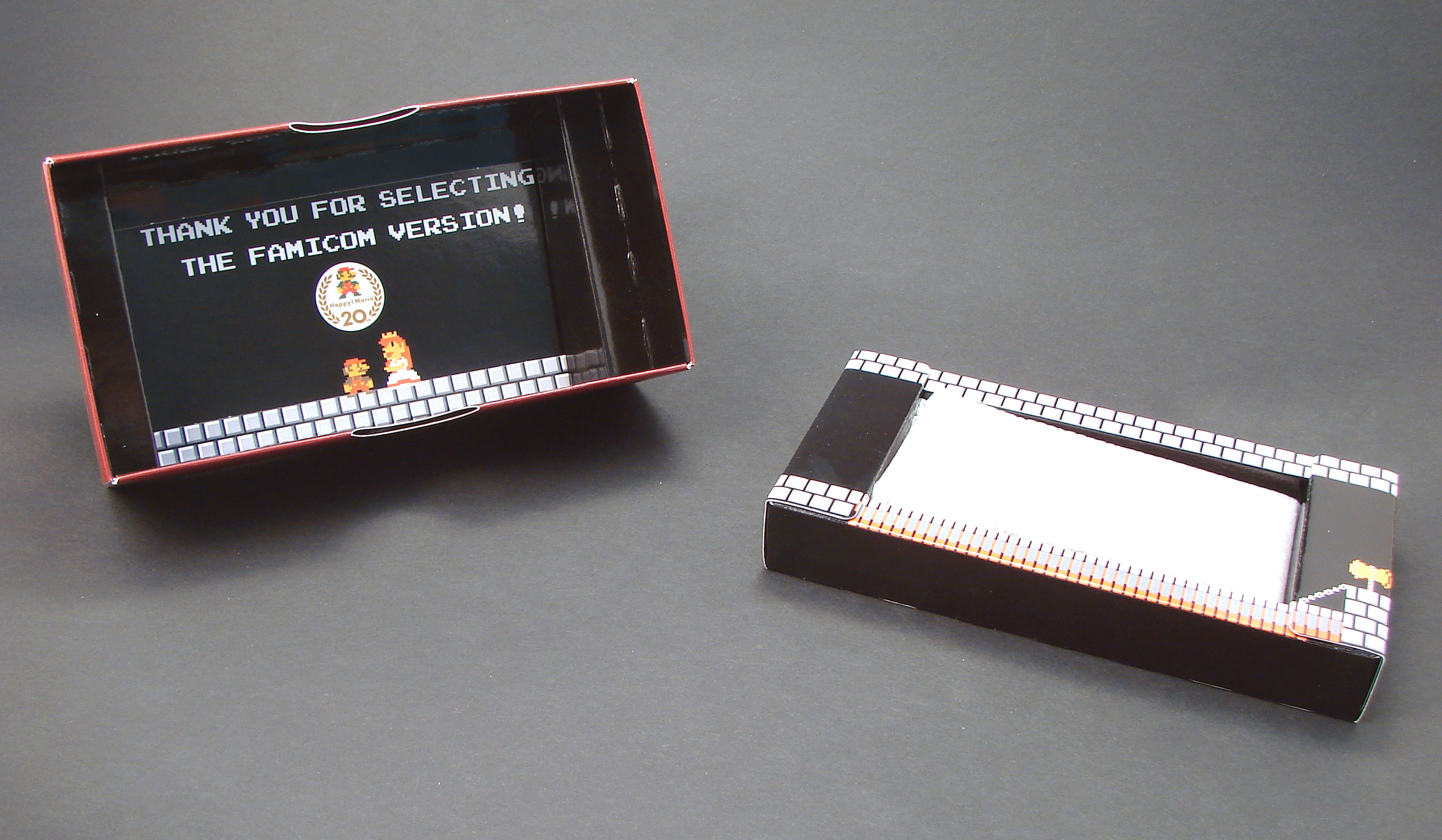 Game Boy Micro Console - Famicom Version (110V)