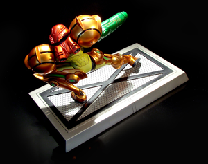 Metroid Prime Samus - Varia Suit Statue_