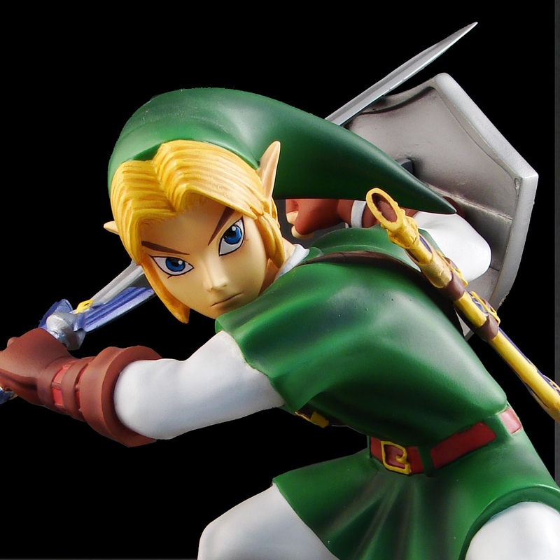 The Legend of Zelda - Ocarina of Time Adult Link Statue image 2