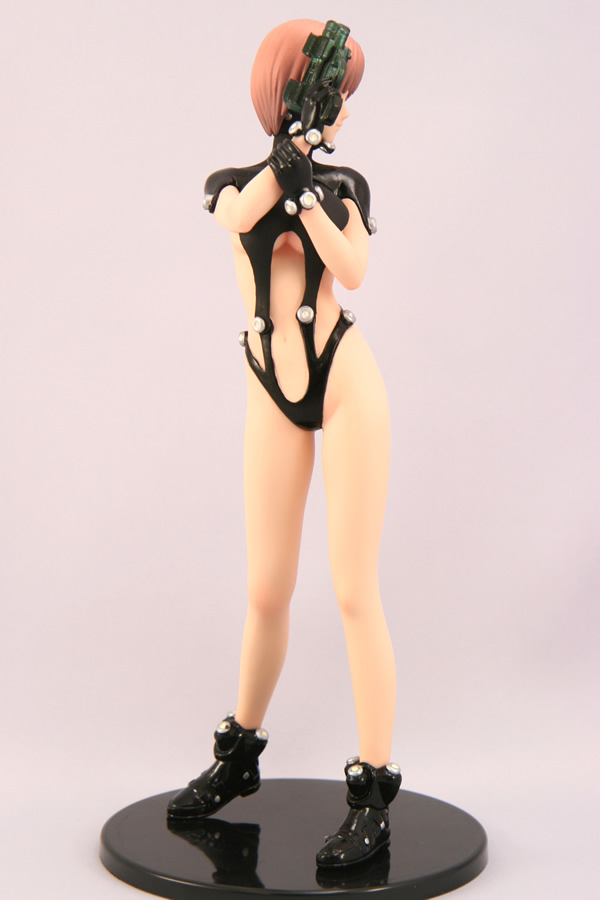 Gantz: 1/8 Scale Painted Extra! Story Image Figure! - Kishimoto Kei (Gantz Suit Version) image 2