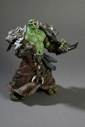 World of Warcraft Series 1: Orc Shaman - Rehgar Earthfury Collector Figure thumbnail 4