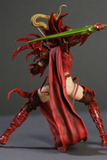 World of Warcraft Series 1: Blood Elf Rogue - Valeera Sanguinar Collector Figure thumbnail 4