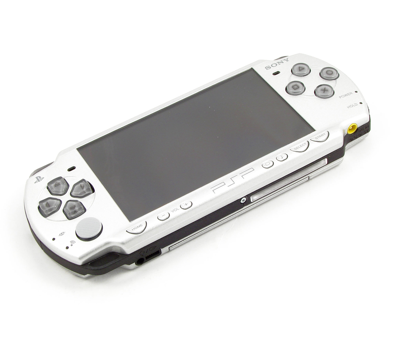 PSP PlayStation Portable Slim & Lite - Crisis Core: Final Fantasy VII Bundle image 11