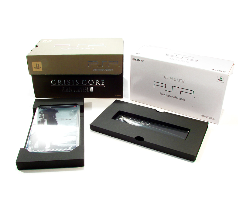 PSP PlayStation Portable Slim & Lite - Crisis Core: Final Fantasy VII Bundle image 8
