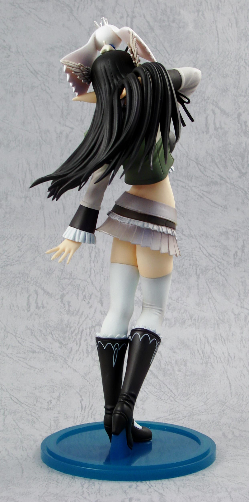 Shining Wind 1/8 Scale Pre-Painted PVC Figure: Xecty (Re-run) image 4