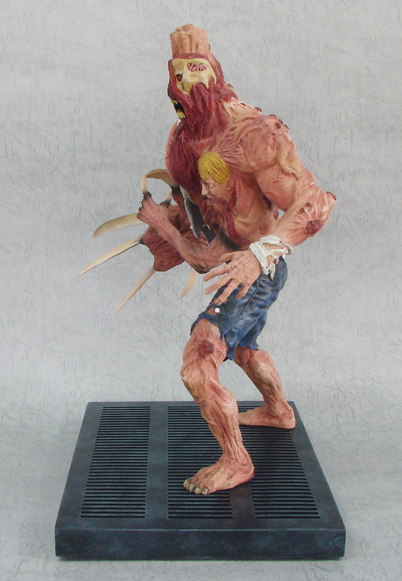Virtual Legends Resident Evil - The Umbrella Chronicles Pre-Painted 1/6 Scale Statue: William Birkin image 6