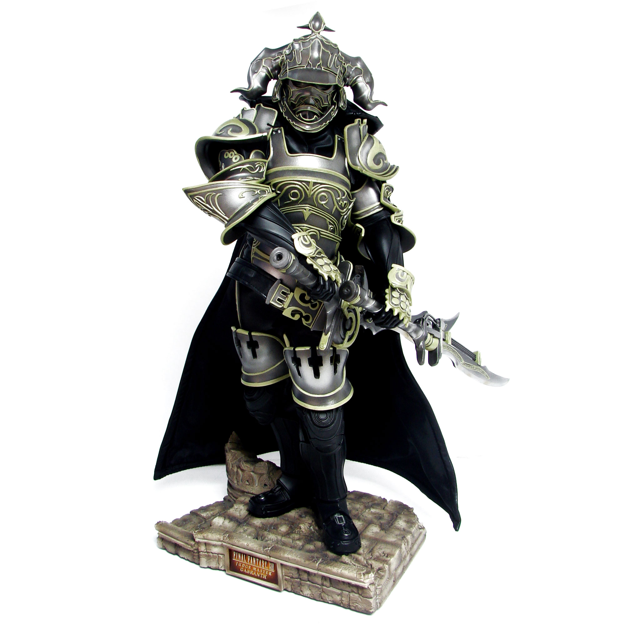 Final Fantasy XII 1/4 Scale Master Piece Art Statue: Judge Magister Gabranth