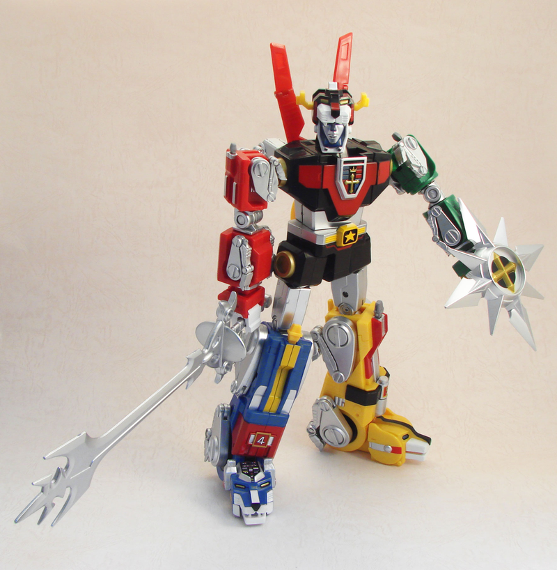 Voltron Lion Force Non Scale Pre-Painted PVC Action Figure: Voltron image 1