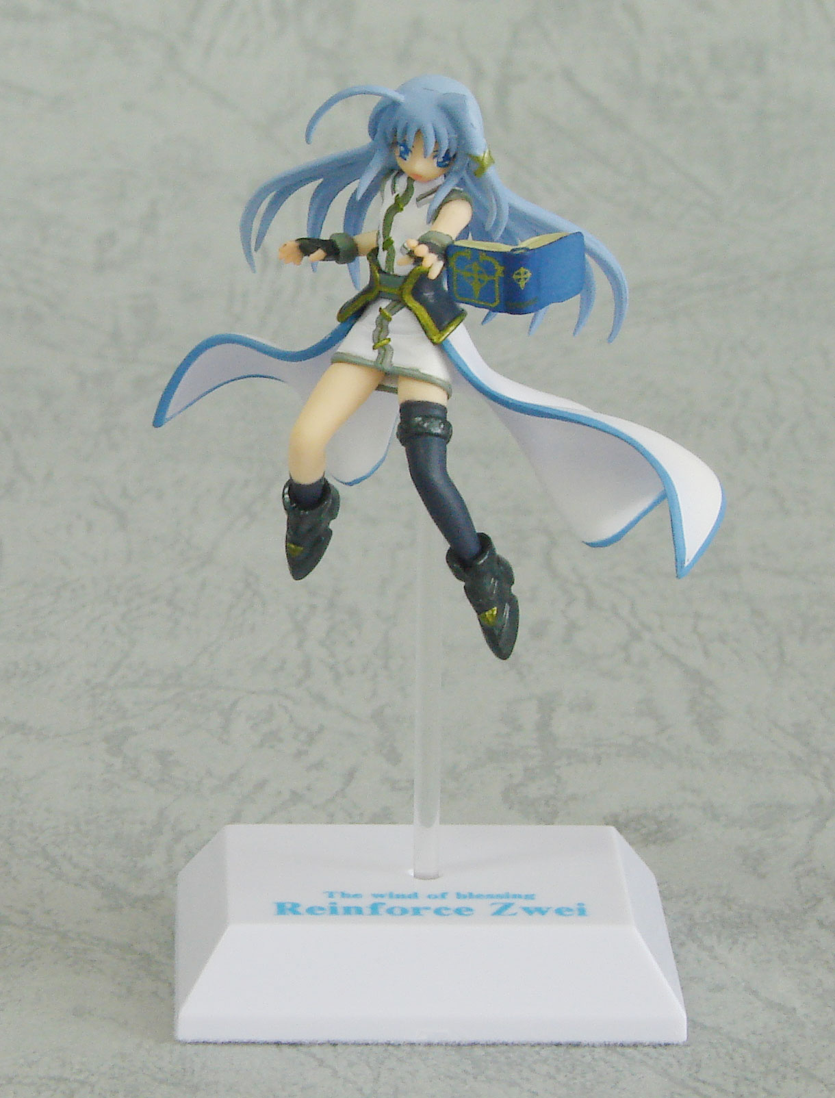Magical Girl Lyrical Nanoha StrikerS 1/7 Scale Pre-Painted PVC
