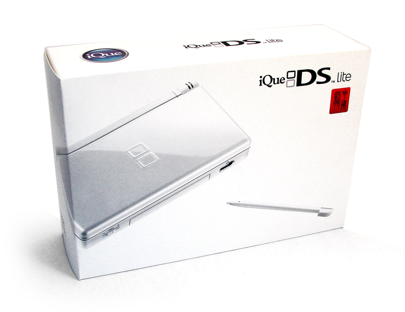 Nintendo DS Lite (Crimson/Black Dragon iQue DS Special Edition) - 220V image 2