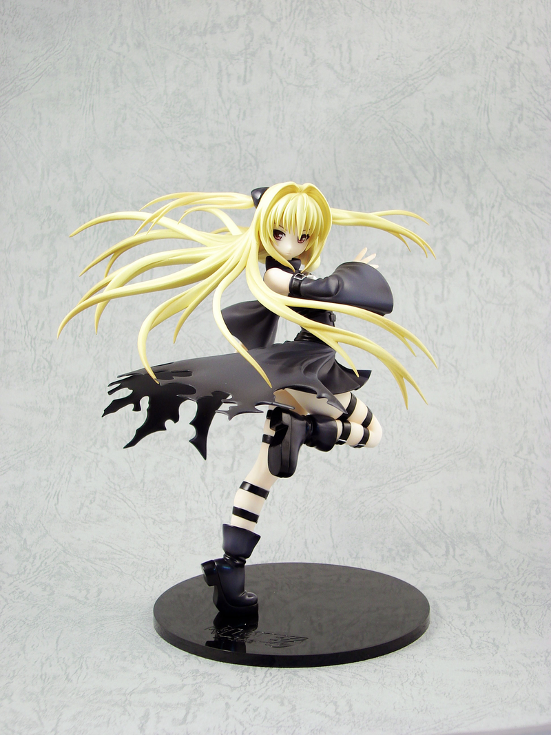 To Loveru 1/8 Scale Pre-Painted PVC Figure: Yami (Good Smile Version) image 3