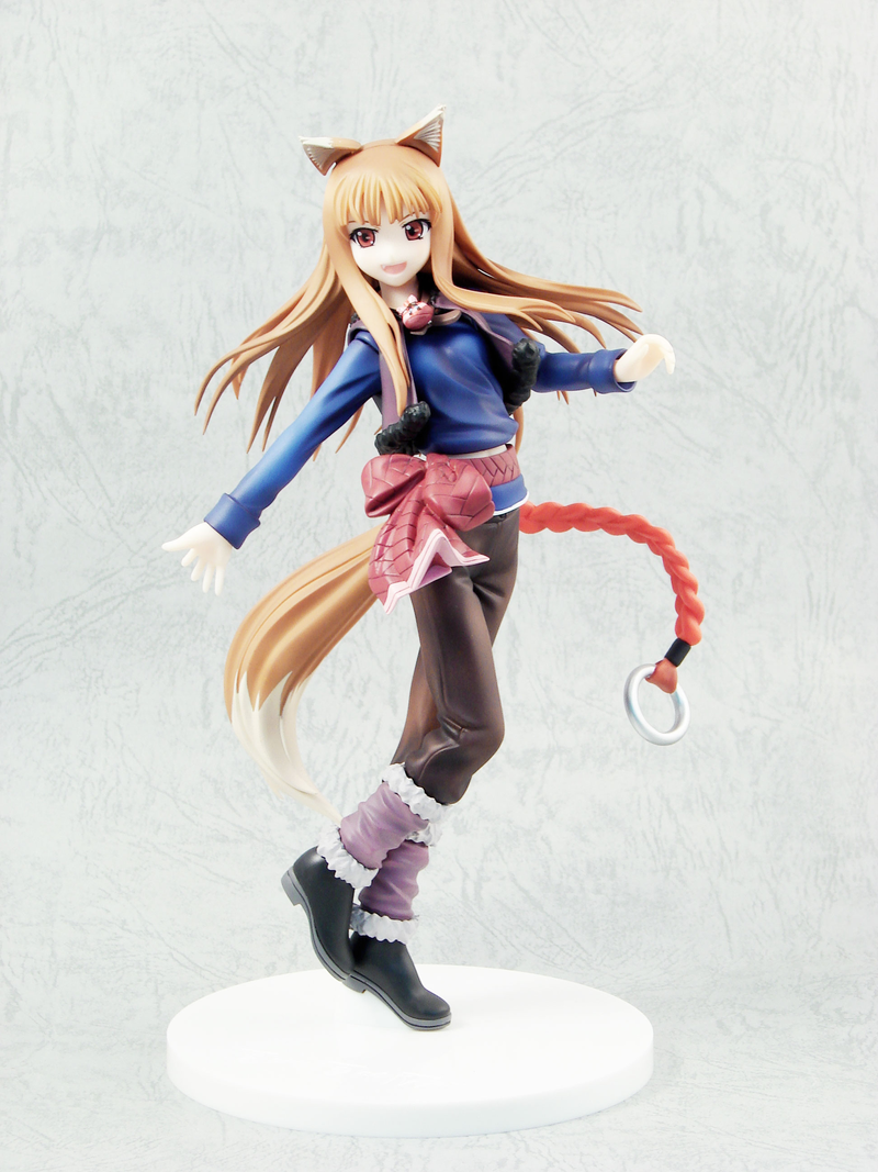 Spice and Wolf 1/8 Scale Pre-Painted PVC Figure: Holo (Good Sime Version) image 7