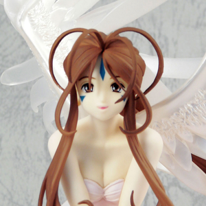 Oh My Goddess 1/8 Scale Pre-Painted PVC Figure: Belldandy (Griffon Version)_