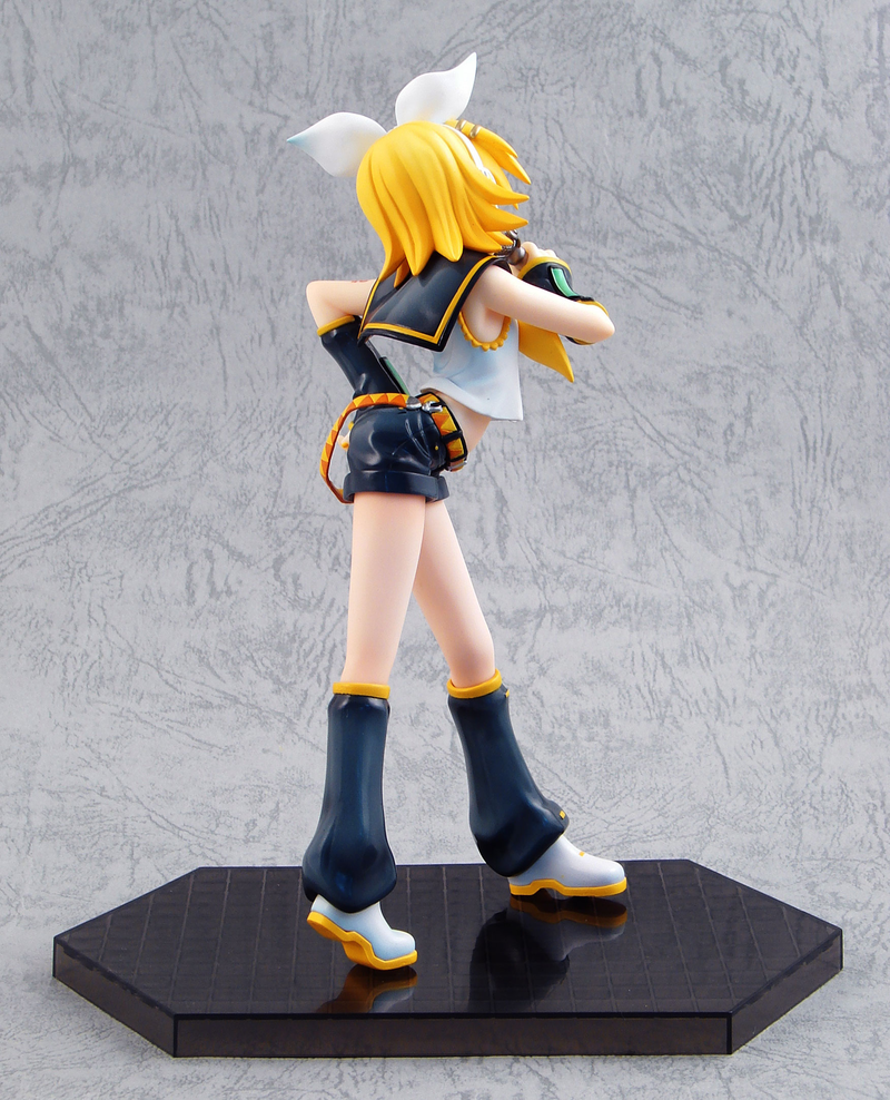 Character Vocaloid Series 02 1/8 Scale Pre-Painted PVC Figure: Rin (Re-run) image 4