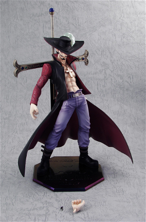 Excellent Model One Piece Neo-DX - Portraits of Pirates 1/8 Scale Pre-Painted Figure: Hawk-Eye Mihawk (Re-run)