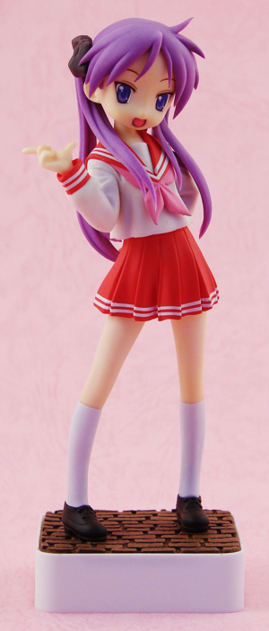 Lucky Star Treasure Figure Collection 1/12 Scale Pre-Painted PVC Figure: Hiiragi Kagami School (Uniform Version)