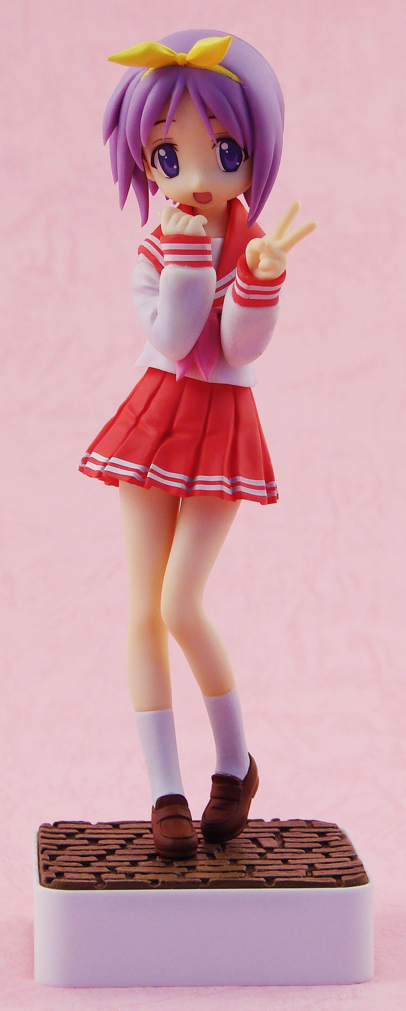 Lucky Star Treasure Figure Collection 1/12 Scale Pre-Painted PVC Figure: Hiiragi Tukasa School (Uniform Version) image 2