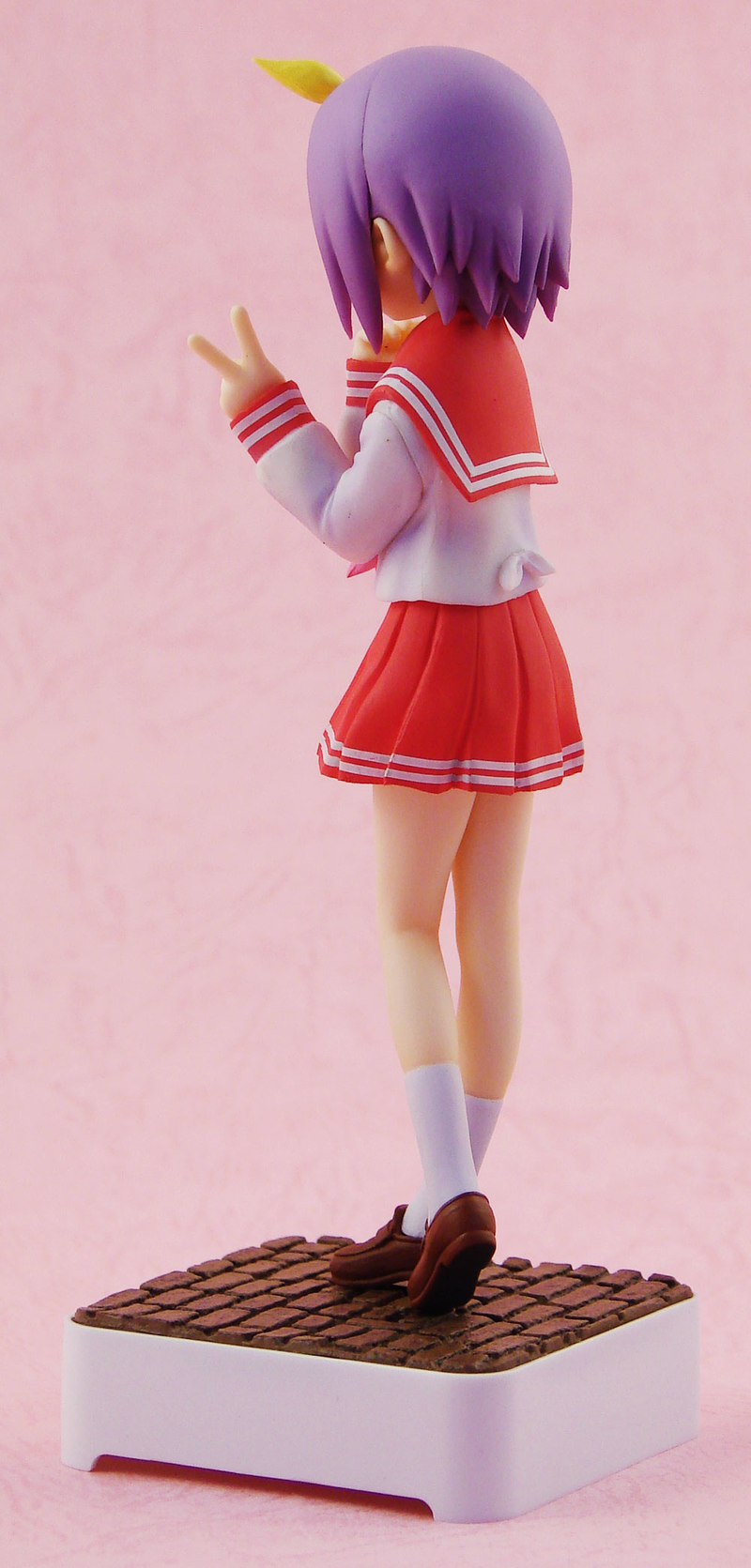 Lucky Star Treasure Figure Collection 1/12 Scale Pre-Painted PVC Figure: Hiiragi Tukasa School (Uniform Version) image 3