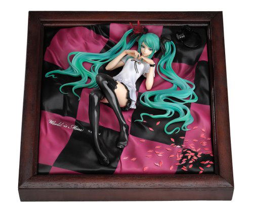 Character Vocal Series 01 1/8 Scale Pre-Painted PVC Figure: Miku Hatsune World is Mine Brown Frame Ver. (Re-run) image 1