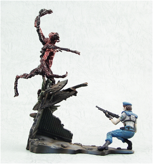 Bio Hazard Figure Collection Vol. 5 Pre-Painted Figure: Jill Valentine VS Chimera