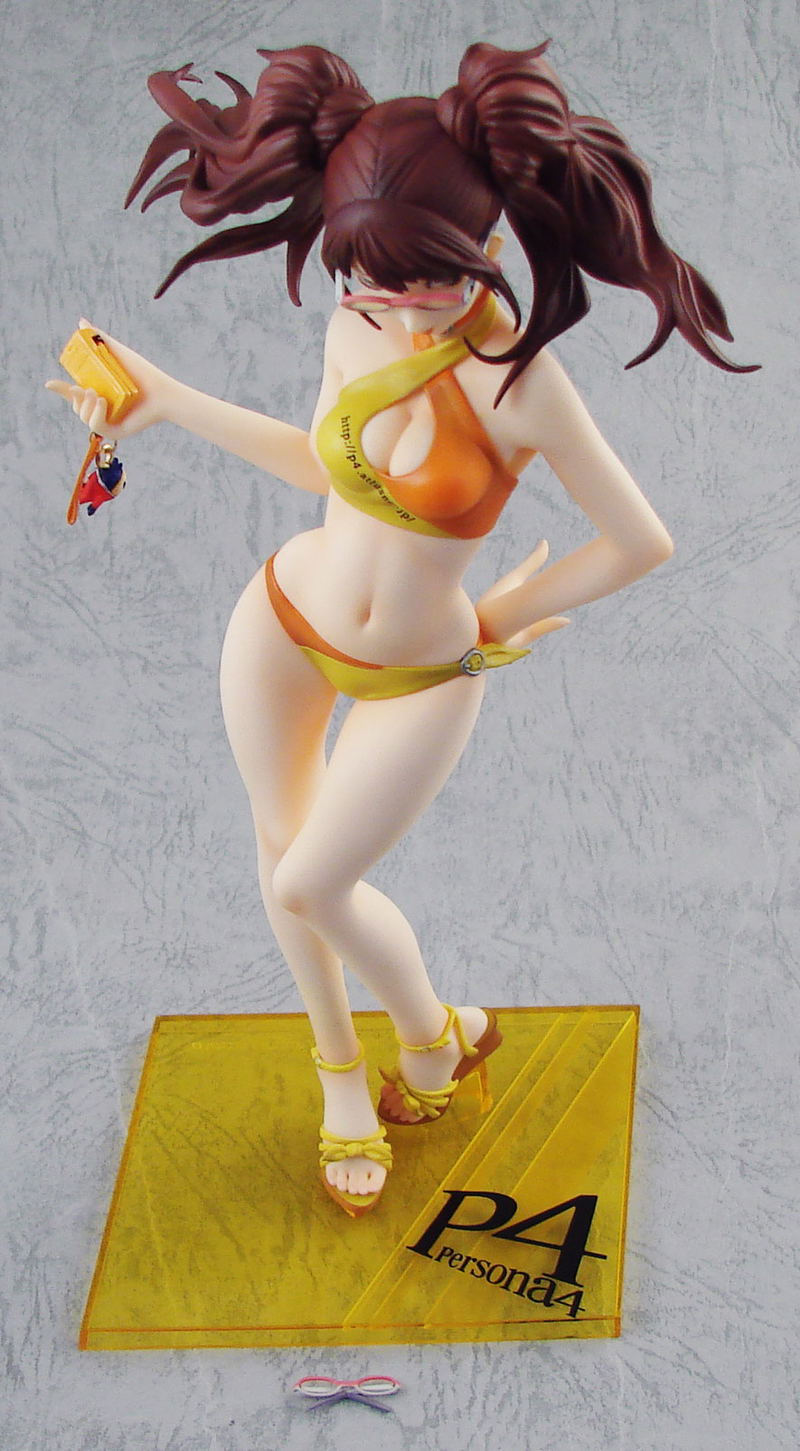 Persona 4 1/8 Scale Pre-Painted Figure: Kujikawa Rise (Swimsuit Version) image 5