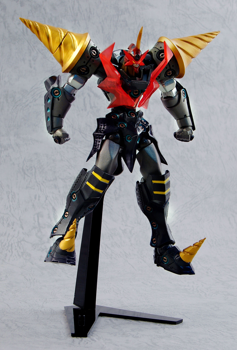 Revoltech Series No. 071 - Gurren Lagann Pre-Painted PVC Figure: Super Galaxy Gurren Lagann (Re-run) image 3