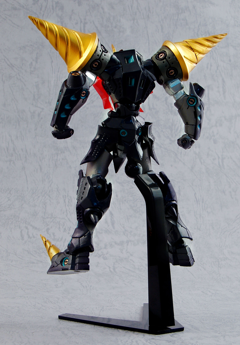 Revoltech Series No. 071 - Gurren Lagann Pre-Painted PVC Figure: Super Galaxy Gurren Lagann (Re-run) image 4