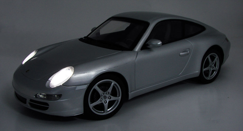 Silverlit 1/16 Scale R/C Porsche 911 Carrera image 4