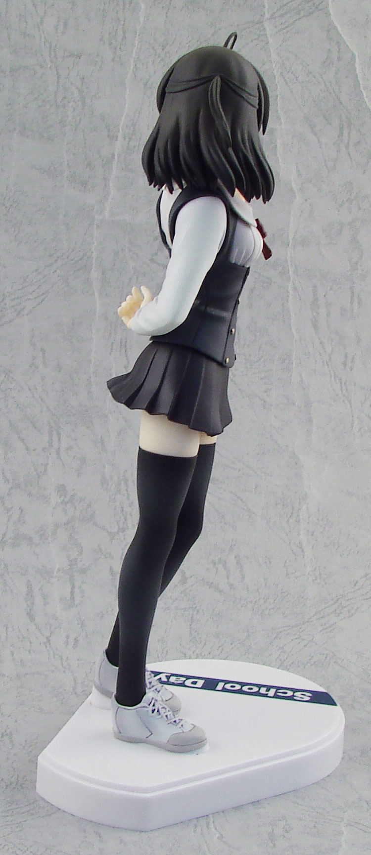 School Days 1/8 Scale Pre-Painted PVC Figure: Saionji Sekai image 3