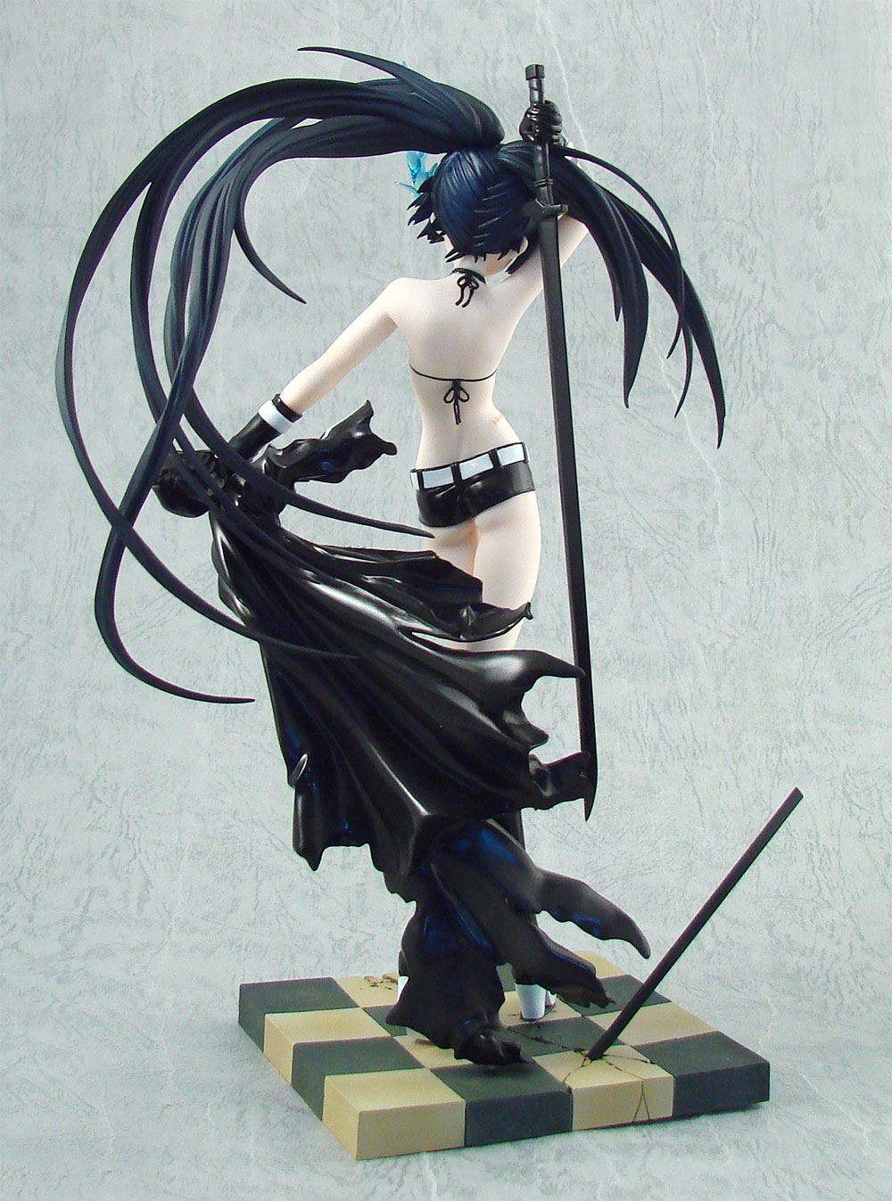 Black Rock Shooter 1/8 Scale Pre-Painted PVC Figure: Black Rock