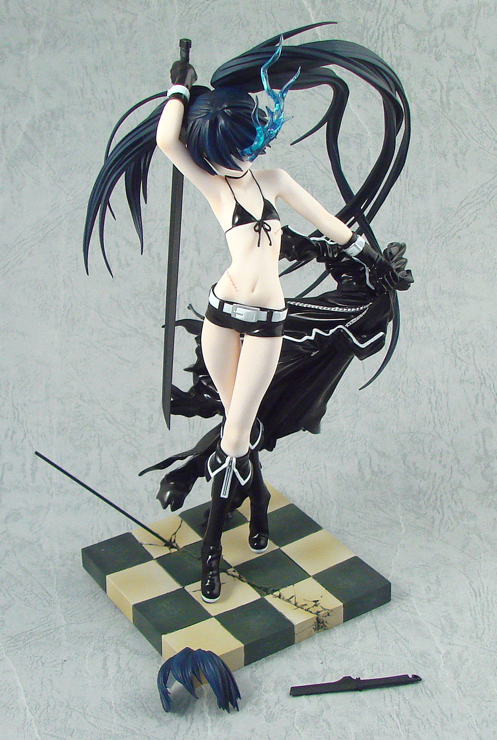 Black Rock Shooter 1/8 Scale Pre-Painted PVC Figure: Black Rock