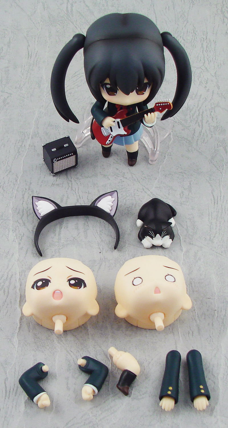 Nendoroid No. 104 K-ON!: Nakano Azusa image 9
