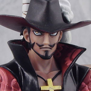 One Piece The Grandline Men Vol.3 Pre-Painted Figure: Mihawk_