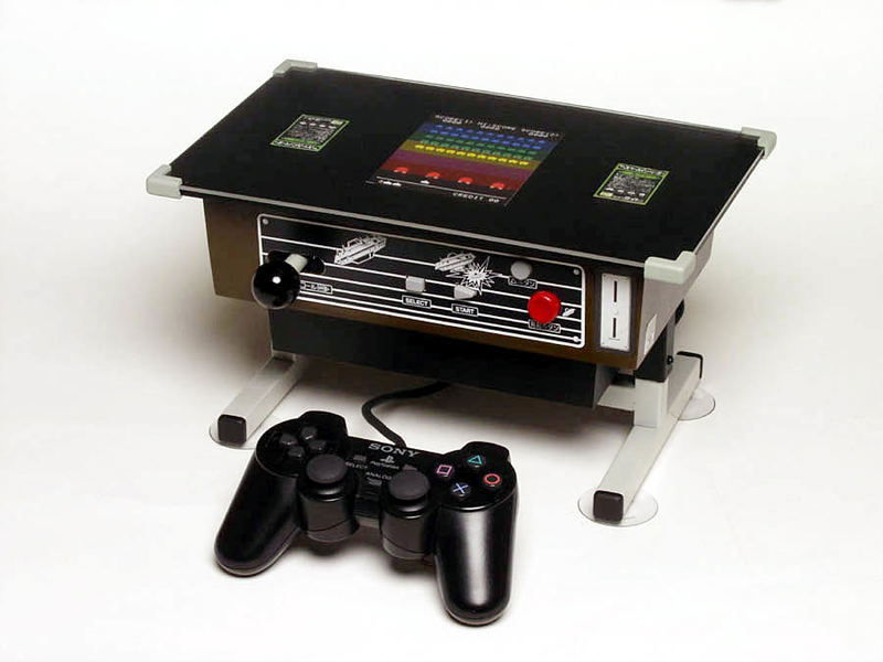 Space Invaders 25th Anniversary Bundle image 2