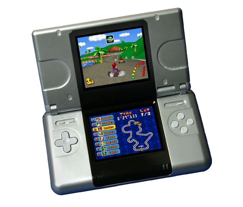 Nintendo DS (Platinum Silver) - 220V image 7