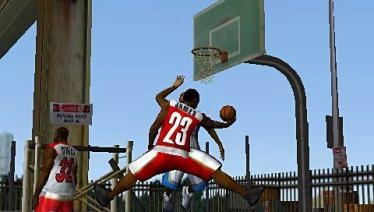 NBA Street Showdown (English language version) image 2
