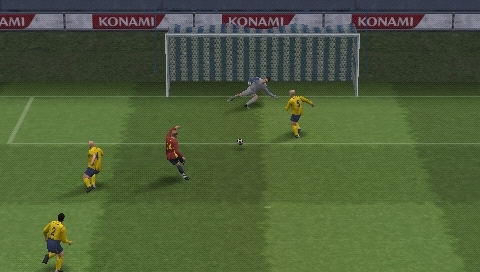 Winning Eleven 9: Ubiquitous Evolution (PSP the Best) image 3