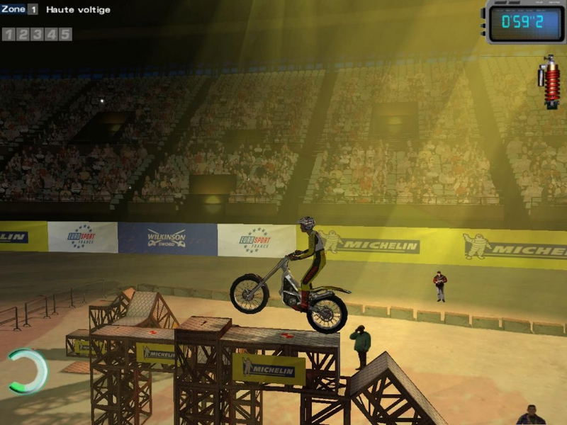 Moto Racer 3: Gold Edition image 4