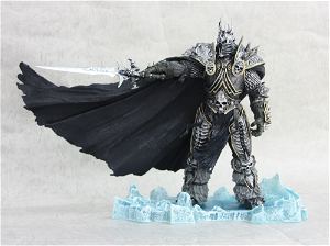 World of Warcraft Pre-Painted Figure: Lich King Arthas (Deluxe Version)