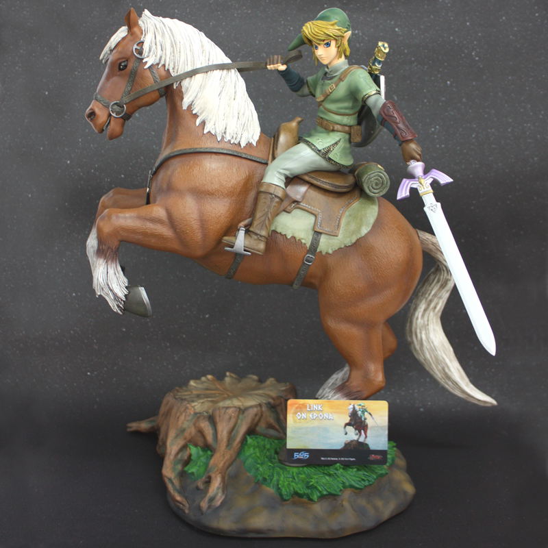 The Legend of Zelda Twilight Princess Master Arts Statue:  Link on Epona image 2