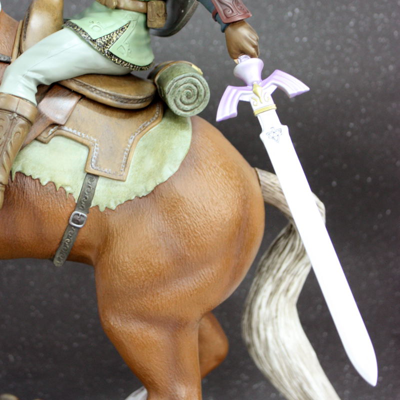 The Legend of Zelda Twilight Princess Master Arts Statue:  Link on Epona image 3