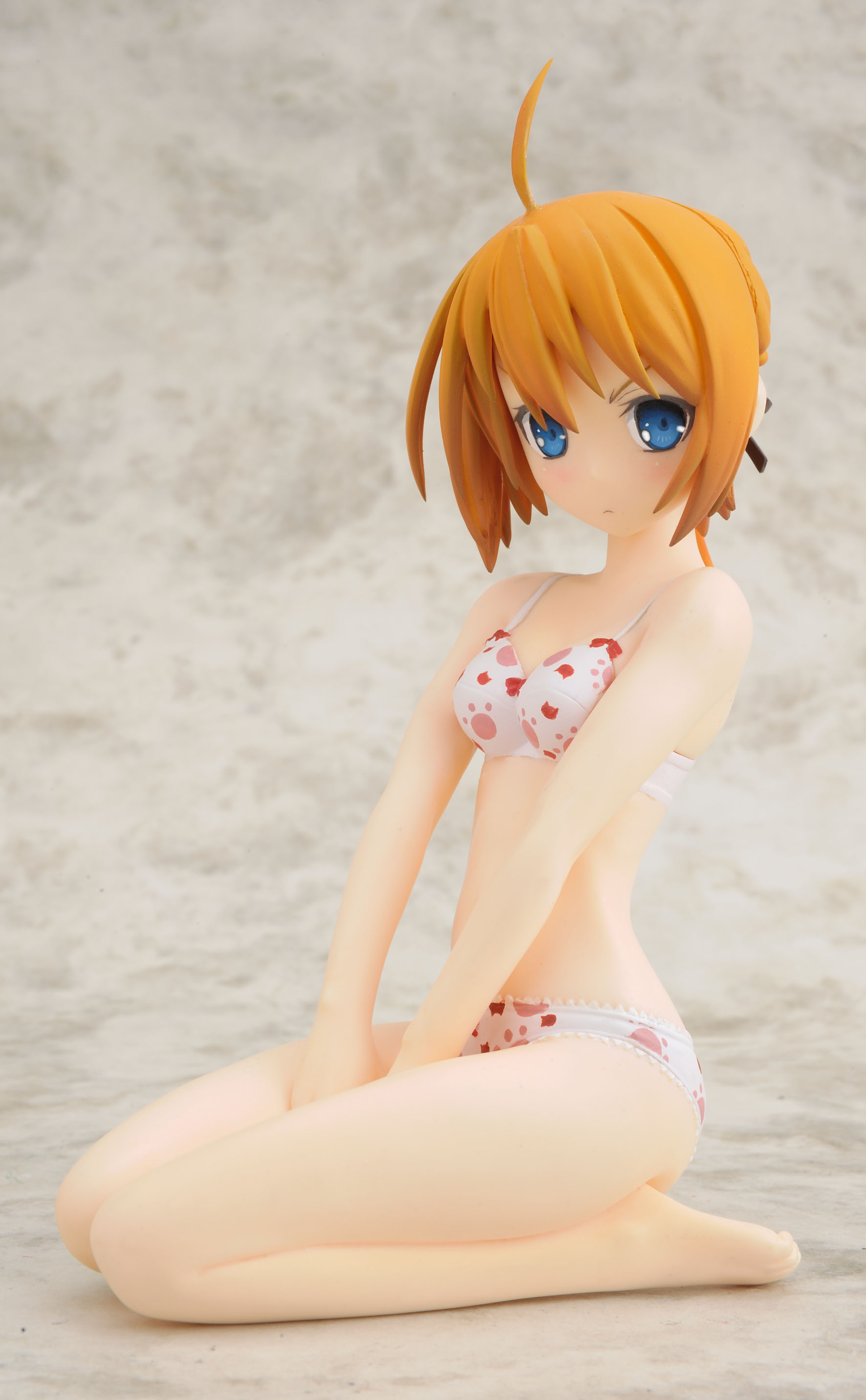 Mayo Chiki! Pre-Painted Gutto Kuru PVC Figure Collection La Beaute