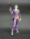 Batman Arkham Asylum Play Arts Kai Pre-Painted Figure: Joker thumbnail 4