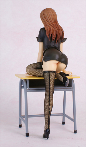 Daydream Collection 1/6 Scale Pre-Painted Candy Resin Figure Vol.2: Woman Teacher Mari Image Mannga Ver.