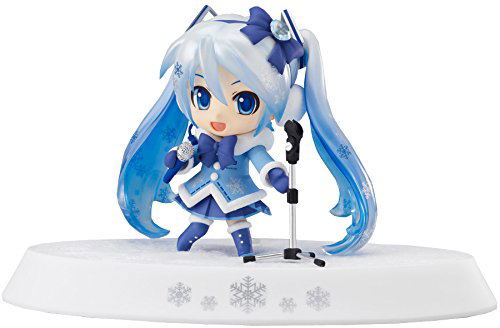 Nendoroid No. 207 Snow Miku: Fluffy Coat Ver image 1