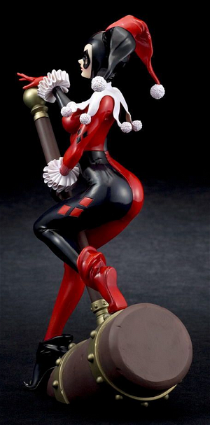 DC Comics Bishoujo 1/7 Scale Pre-Painted PVC Figure: Harley Quinn