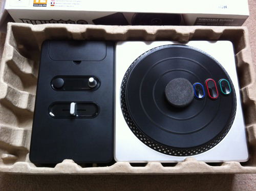 DJ Hero 2 (Turntable Kit) image 3