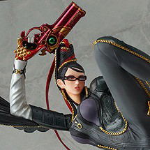 Bayonetta 1/7 Scale Pre-Painted PVC Figure: Bayonetta Phat Company Ver. image 2